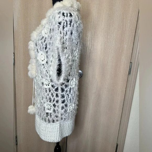 GG Pink Rabbit Fur Grandma Knit Sweater - Picture 5 of 15